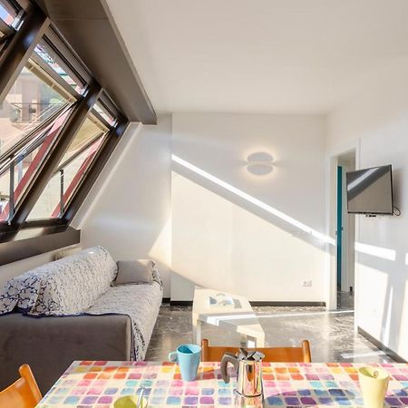 Joivy Spacious Apt For 6, Near Train Station And Beach Sestri Levante Exterior foto