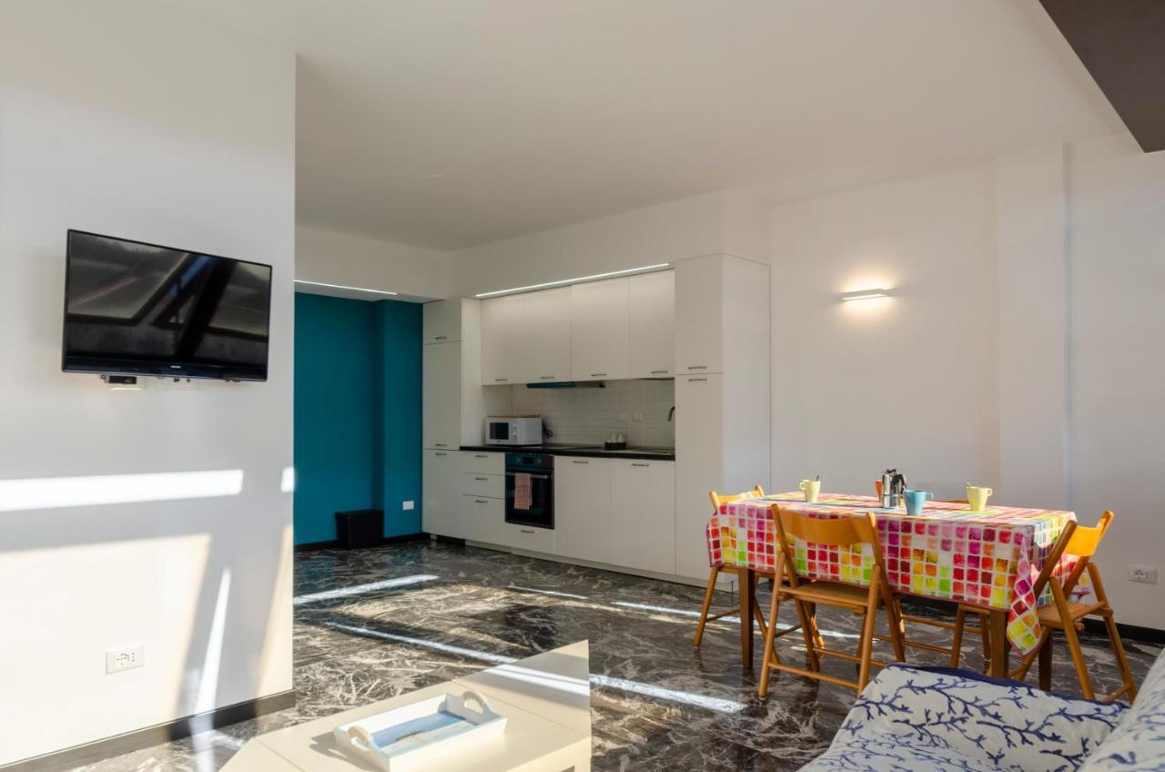 Joivy Spacious Apt For 6, Near Train Station And Beach Sestri Levante Exterior foto