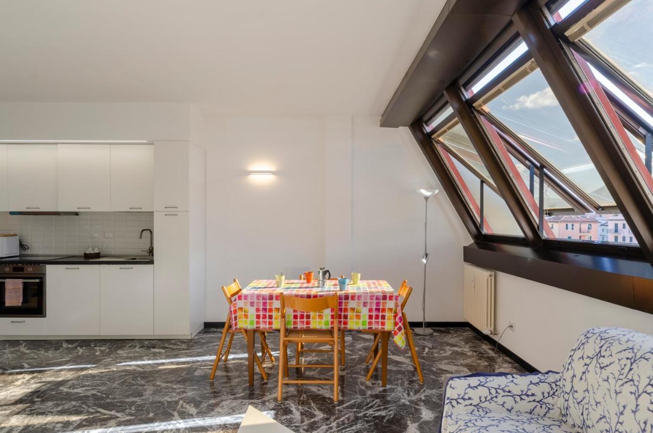 Joivy Spacious Apt For 6, Near Train Station And Beach Sestri Levante Exterior foto